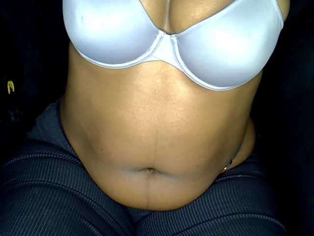 MDIVAH live cam on BongaCams