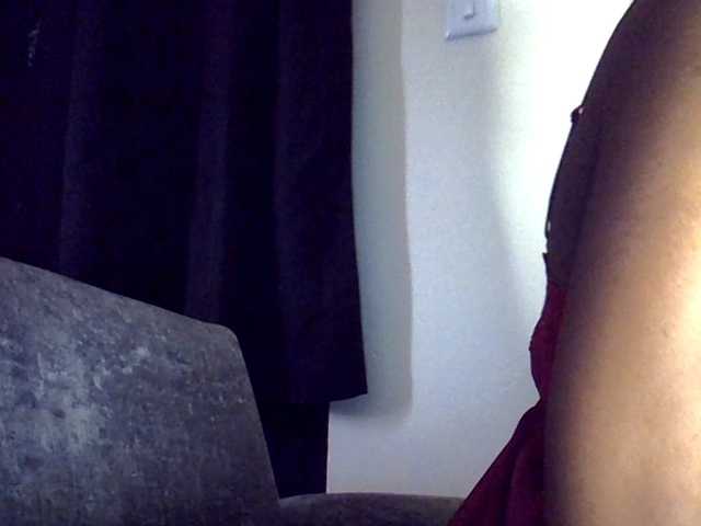 MDIVAH live cam on BongaCams