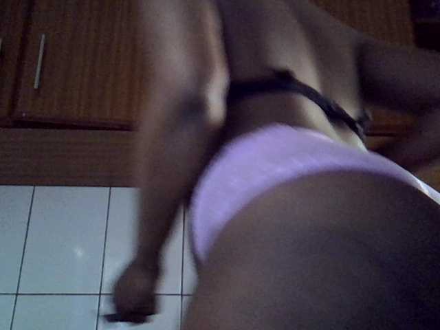 MDIVAH live cam on BongaCams