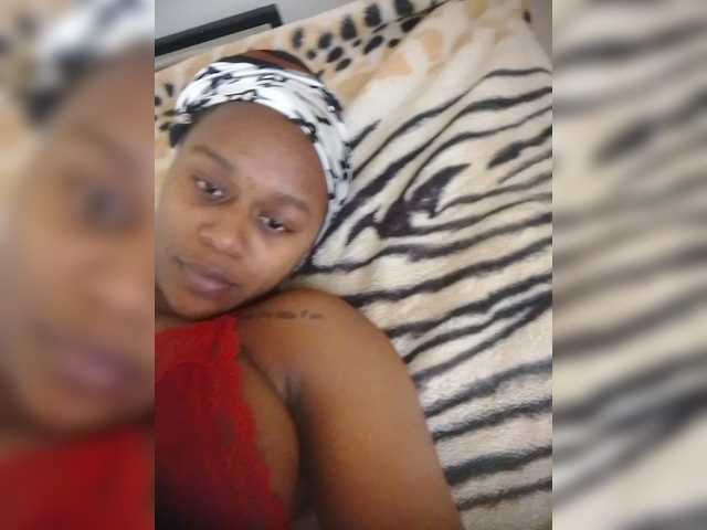 MDIVAH live webcam show