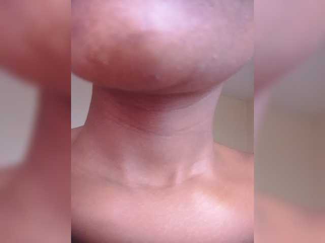 MDIVAH live cam on BongaCams