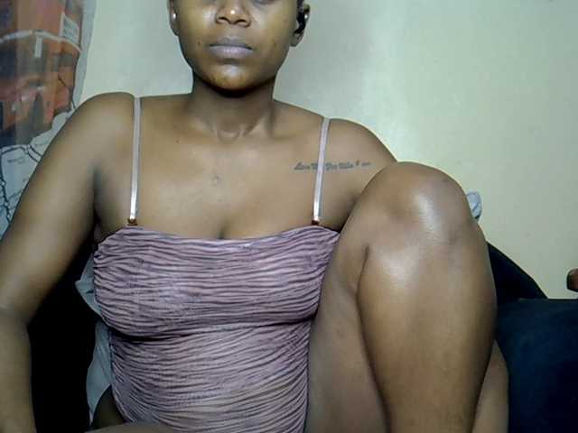 MDIVAH live cam on BongaCams