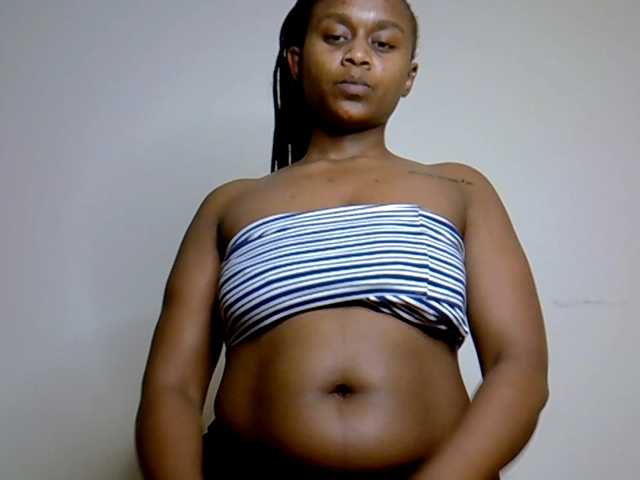 go to chat with SquirtLaylaah