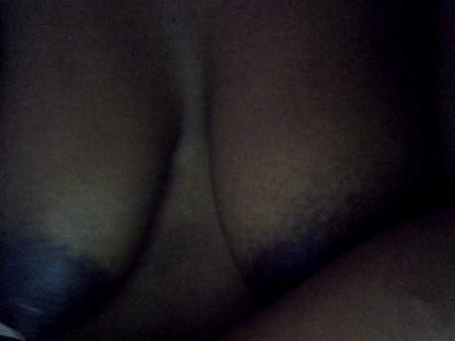 MDIVAH live cam on BongaCams