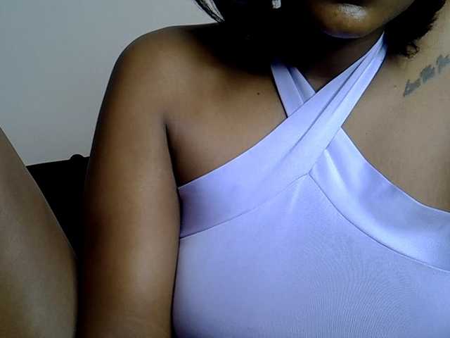 MDIVAH live cam on BongaCams