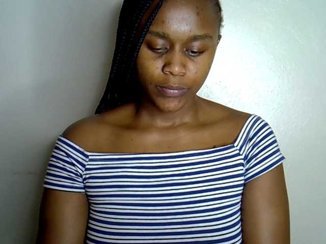 MDIVAH live cam on BongaCams