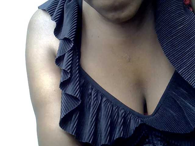 MDIVAH live cam on BongaCams