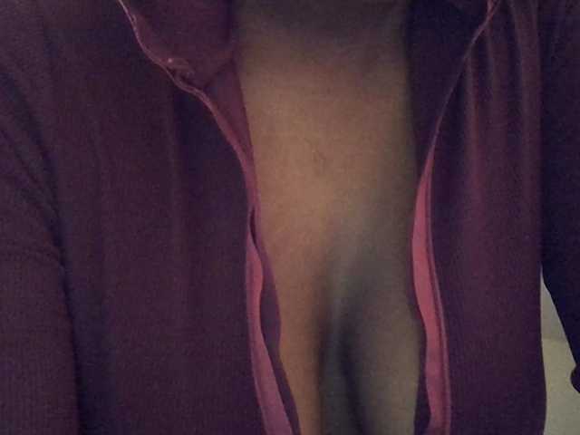 MDIVAH live cam on BongaCams
