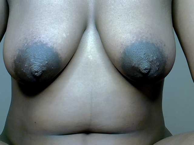 MDIVAH live cam on BongaCams