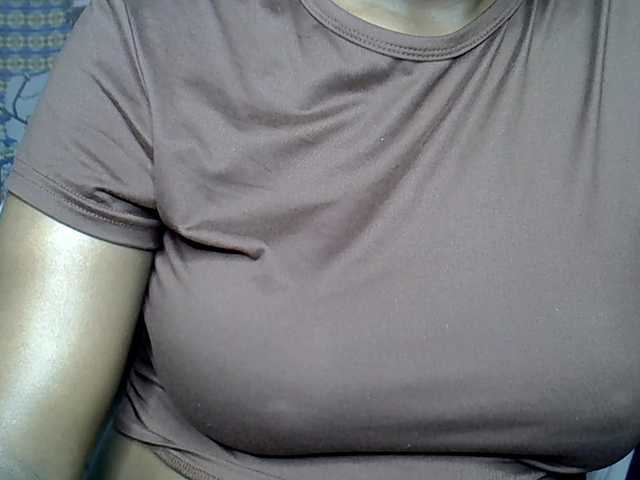 MDIVAH live cam on BongaCams