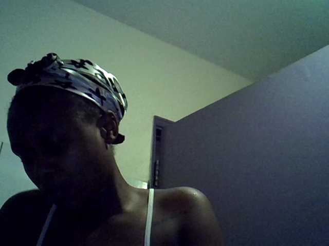 MDIVAH live webcam show