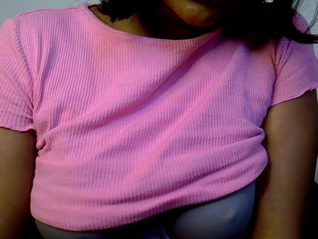 MDIVAH live cam on BongaCams