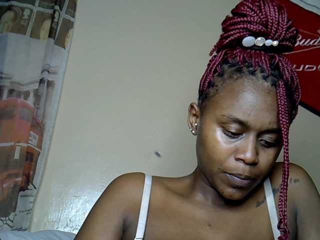 LAYLAAH — Bongacams profile photo