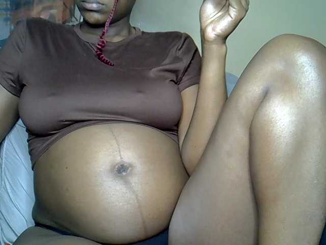 MDIVAH live cam on BongaCams