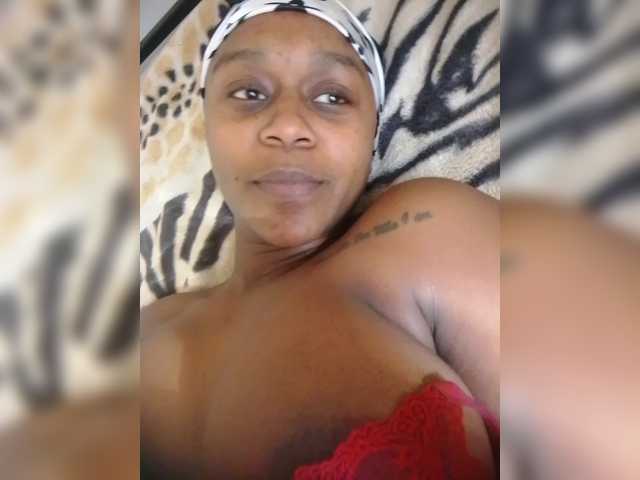 MDIVAH live webcam show