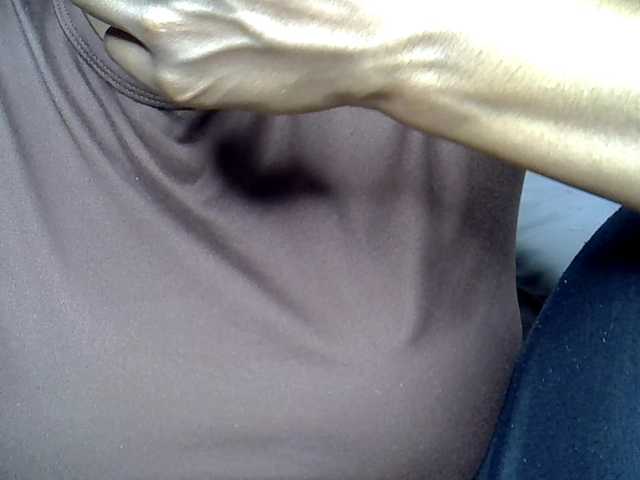MDIVAH live cam on BongaCams
