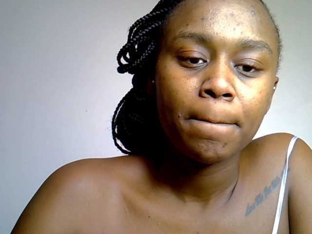 SquirtLaylaah live cam preview