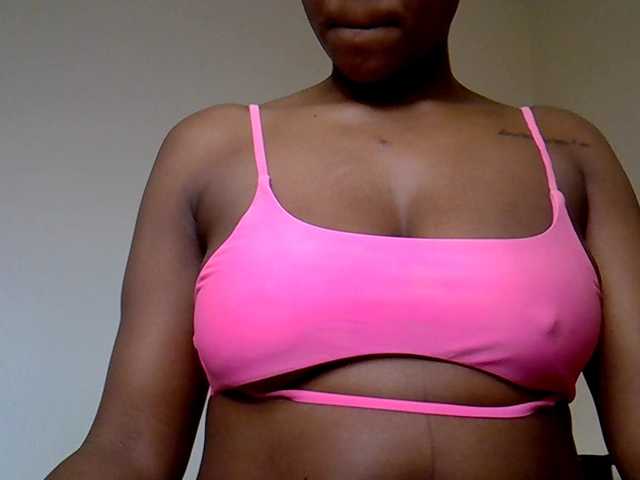 MDIVAH live webcam show