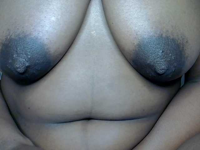 MDIVAH live cam on BongaCams