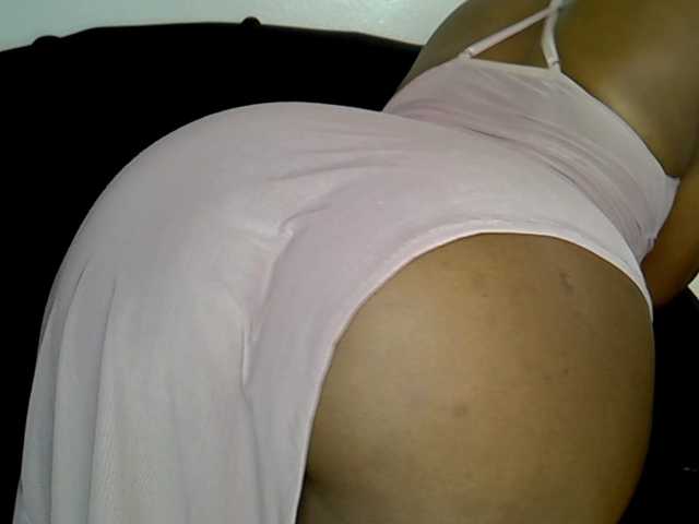 MDIVAH live cam on BongaCams