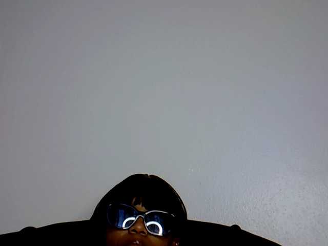 MDIVAH live cam on BongaCams