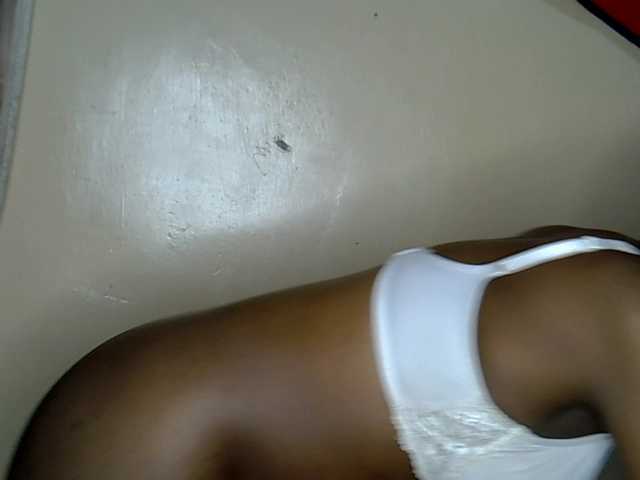 MDIVAH live cam on BongaCams