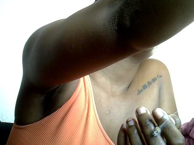 MDIVAH live cam on BongaCams