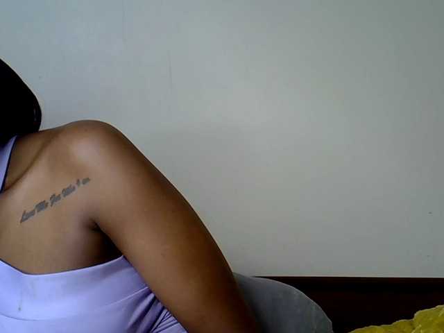 MDIVAH's BongaCams show and profile