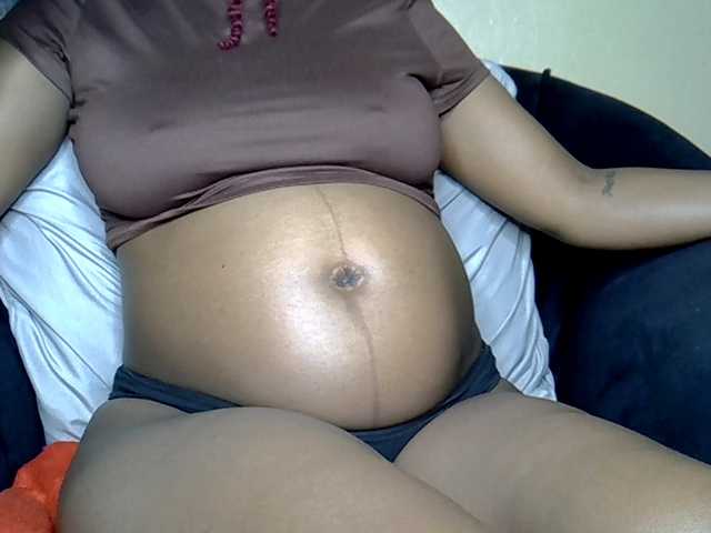 MDIVAH live cam on BongaCams