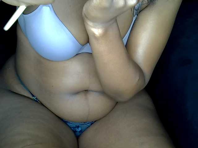 MDIVAH live cam on BongaCams