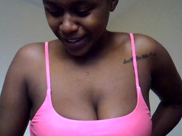 MDIVAH live webcam show