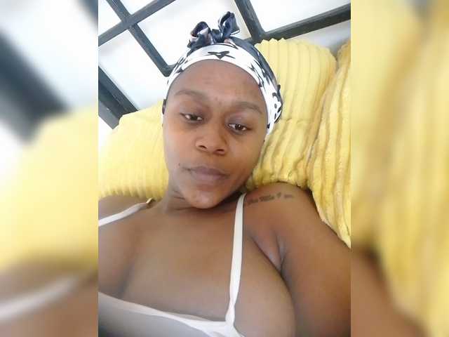 MDIVAH live cam