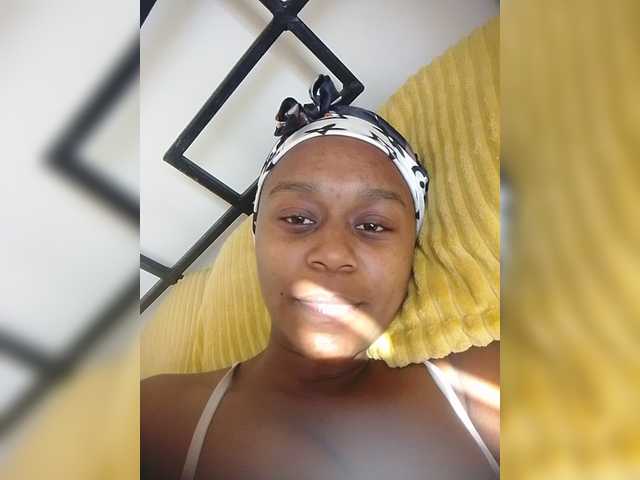 MDIVAH live webcam show