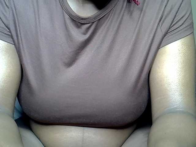MDIVAH live cam on BongaCams