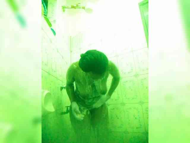 SquirtLaylaah