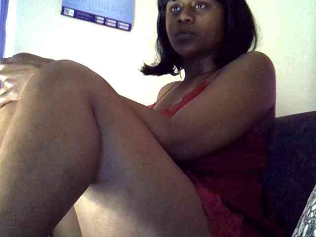 LAYLAAH webcam