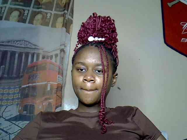 LAYLAAH webcam