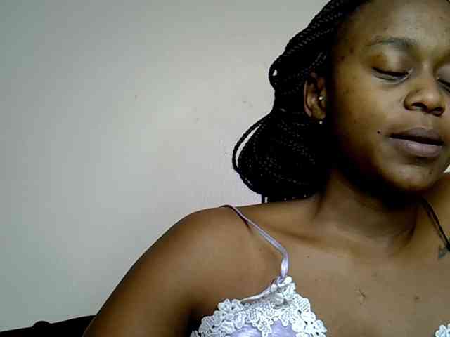 Model: SquirtLaylaah