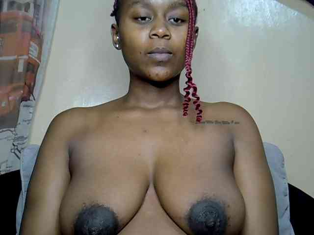 LAYLAAH webcam