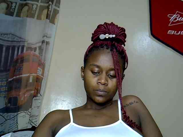 LAYLAAH webcam