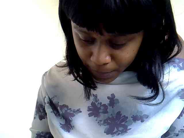 LAYLAAH webcam