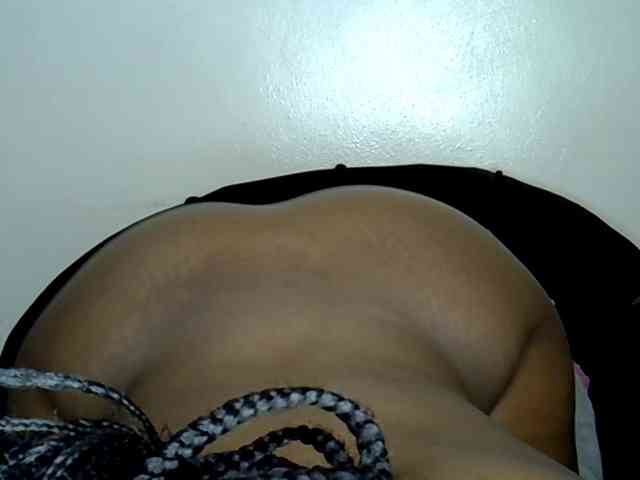 Model: SquirtLaylaah