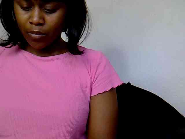 LAYLAAH webcam
