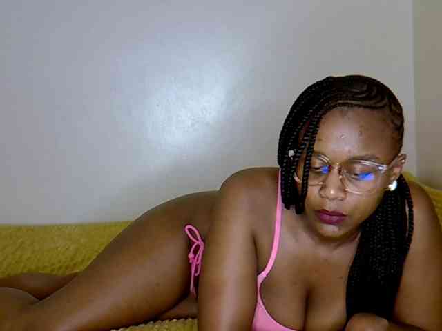 Model: SquirtLaylaah