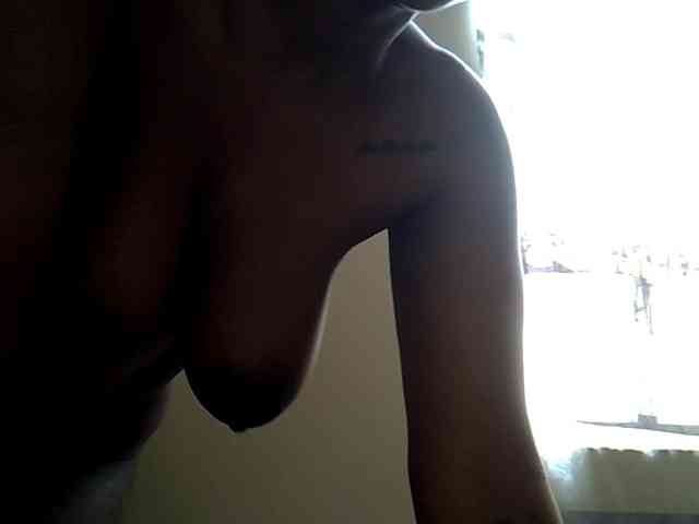 LAYLAAH webcam