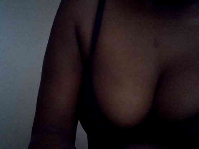 Modella: LAYLAAH