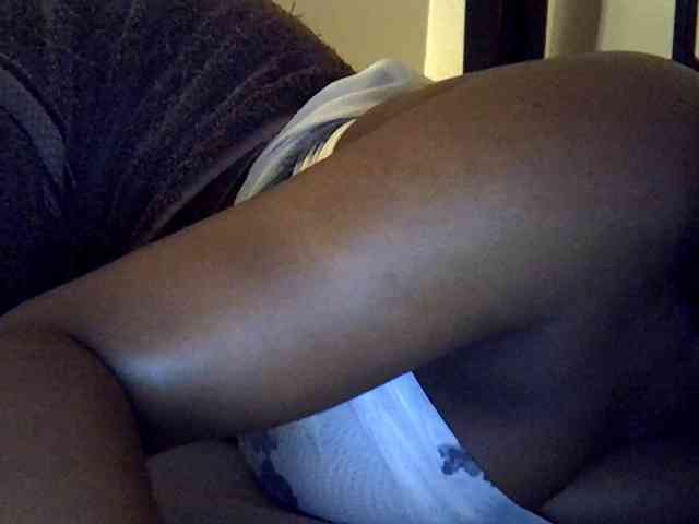 LAYLAAH webcam