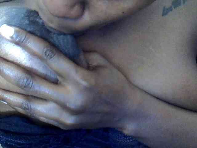 LAYLAAH webcam