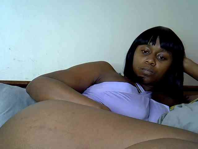 LAYLAAH webcam