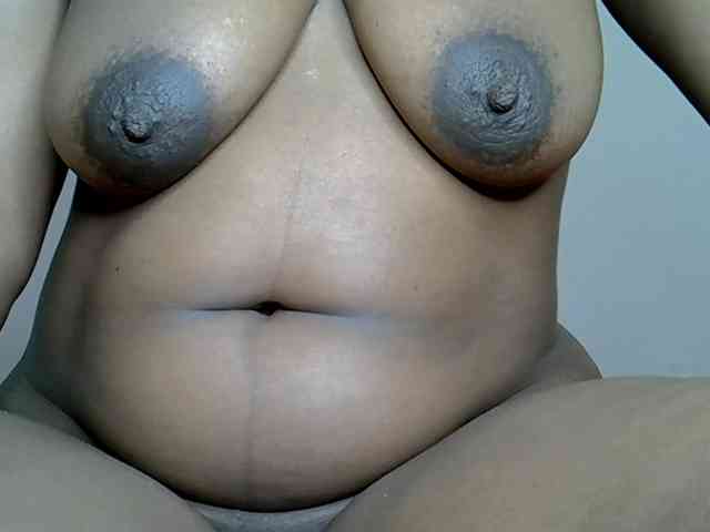 LAYLAAH webcam